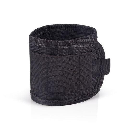 MAGNETIC WRISTBAND FOR WRAPPING TOOLS